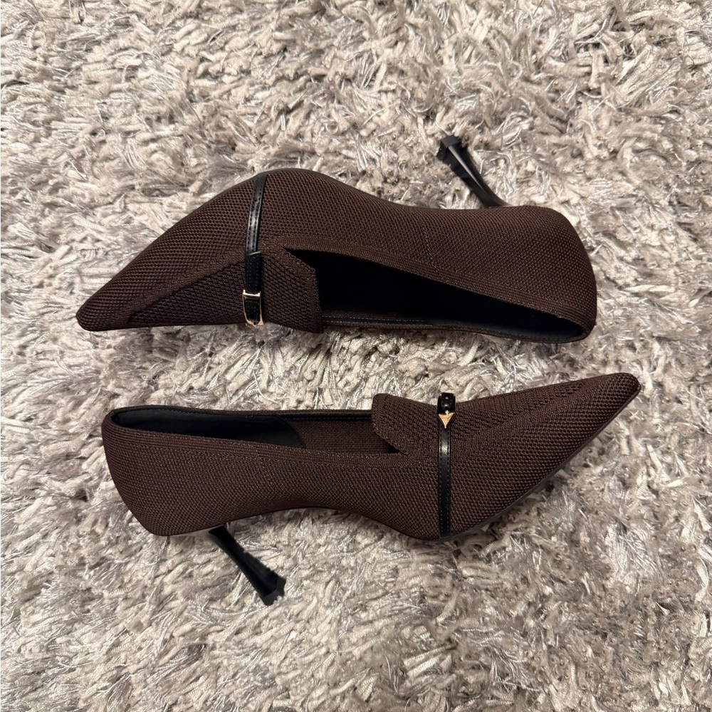 Cosy Island Size 9 EliteLoaf Brown Women's Heels with Black Accents